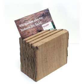 Display aus Altholz für Prospekte