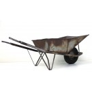 Schubkarre aus Metall