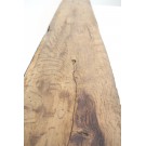 Altes Eichenbrett leicht gebogen