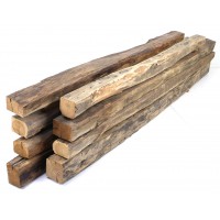 Vollholz-Sparren aus altem Eichenholz