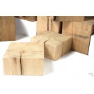 Klötze aus Altholz gesägt