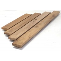 Hobelware aus altem Eichenholz: Bretter