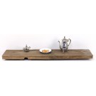 Alte Eichenbohle mit Kerbe