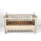 Antikes Kinderbettchen - shabby chic